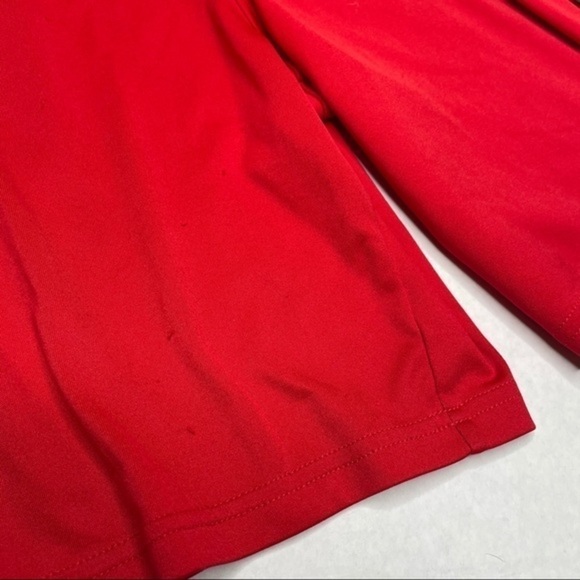 UNDER Armour Boys Red Basketball Shorts - Picture 4 of 10